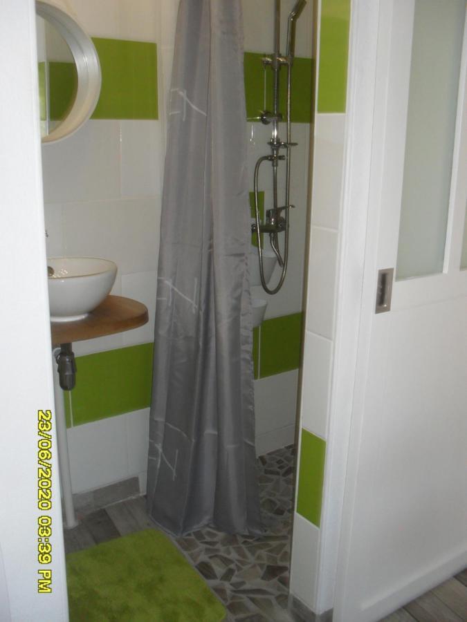 Holiday home Maisonnette Neuve A La Campagne Urgosse